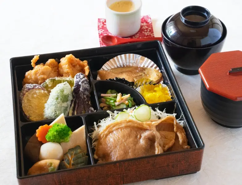 なごみ定食